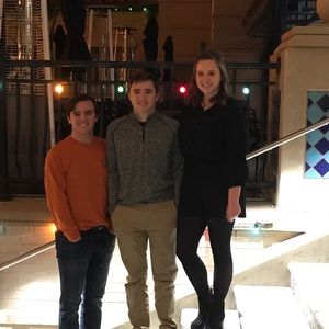 Meet your Posher, Laura